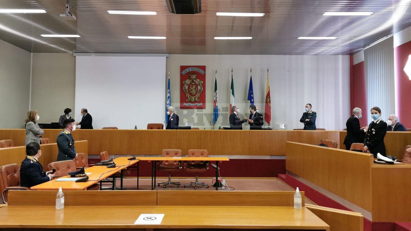 Migranti comitato ordine sicurezza pubblica Ventimiglia 14 maggio 2021 Michele Di Bari prefetto3jpeg