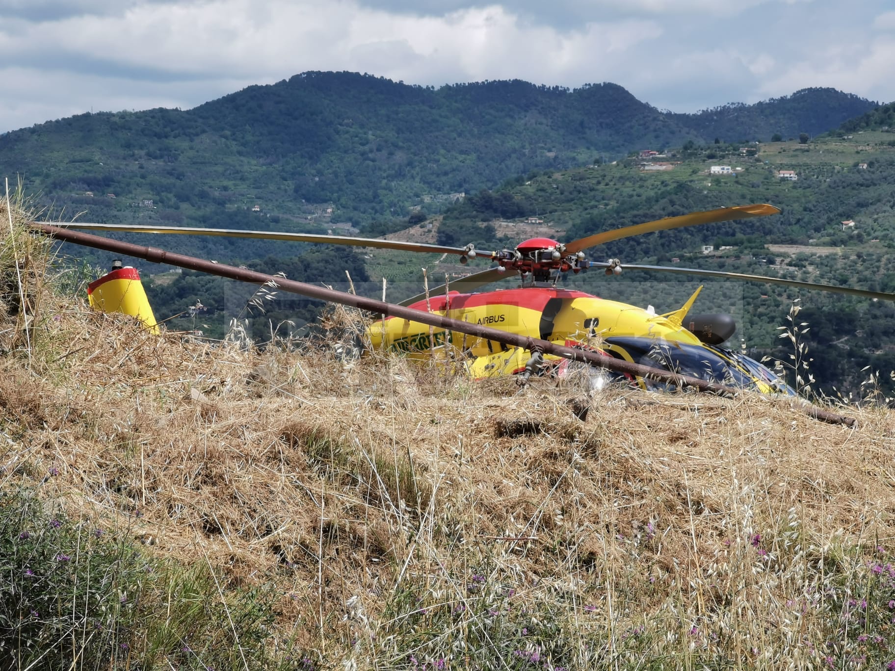 San Biagio incidente trattore campagna elicottero elisoccorso Grifo02