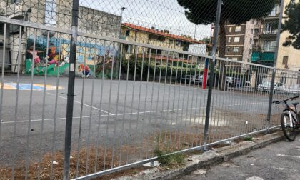 Nuova recinzione al campetto Gibelli e bambini non possono entrare