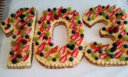 Auguri alla corista Fernanda per i suoi 103 anni