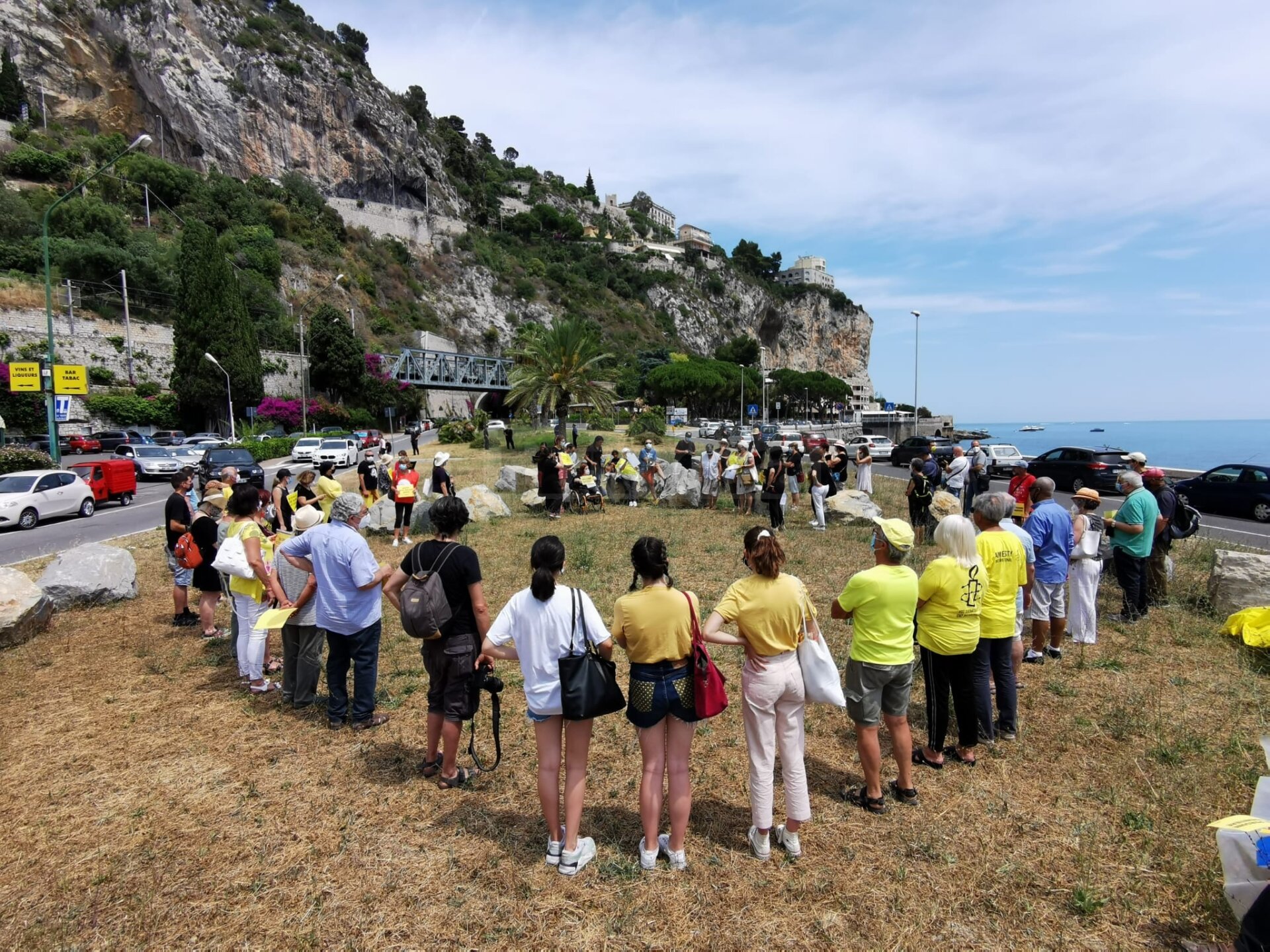 Giornata mondiale del rifugiato Ventimiglia 27 giugno 2021 migranti Ponte San Ludovico