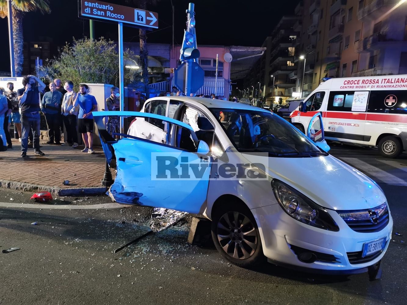 Incidente Vallecrosia Aurelia tre auto coinvolte