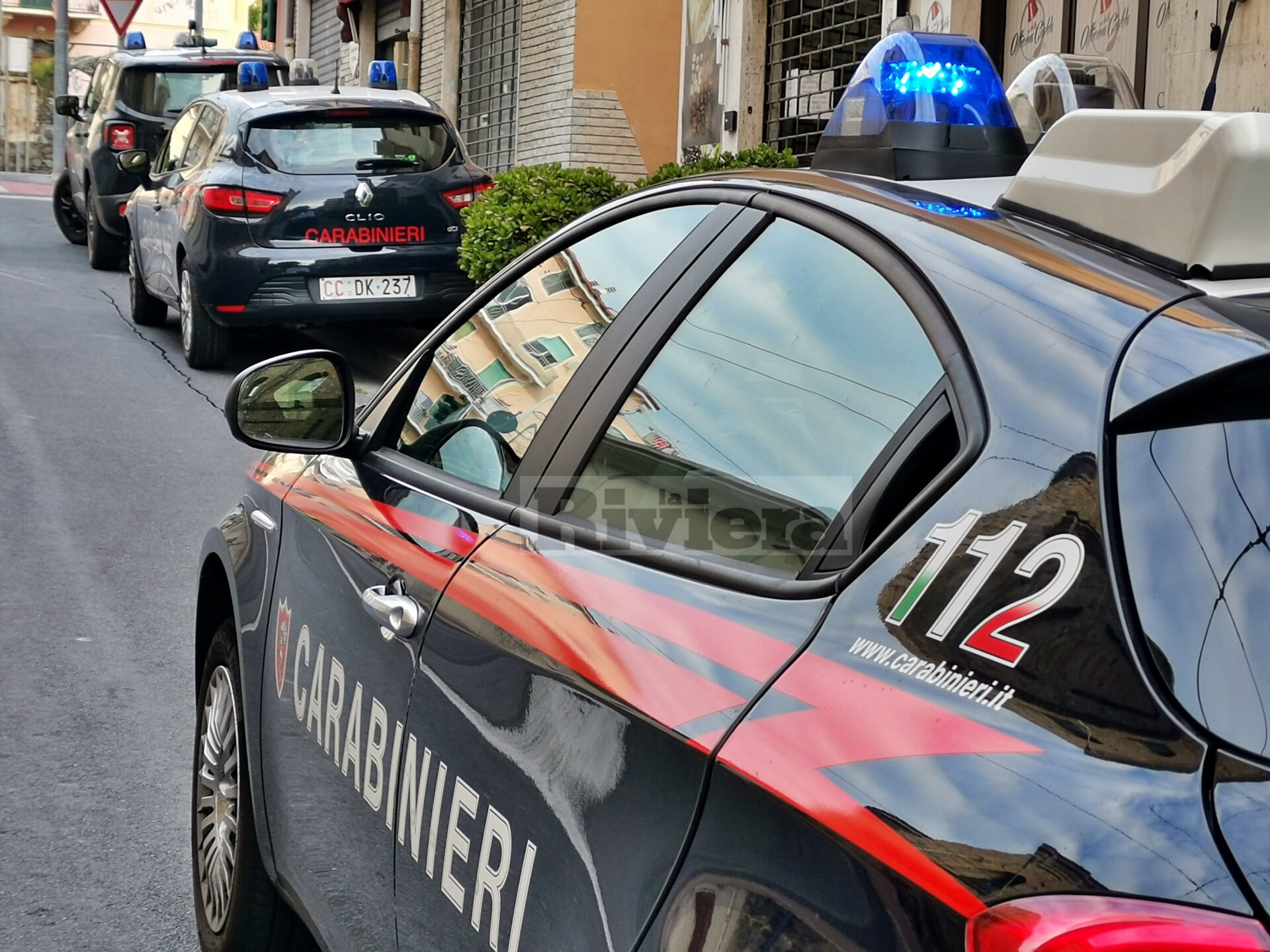Operazione carabinieri Taggia 16 giugno 2021 truffa anziani misure cautelari_15