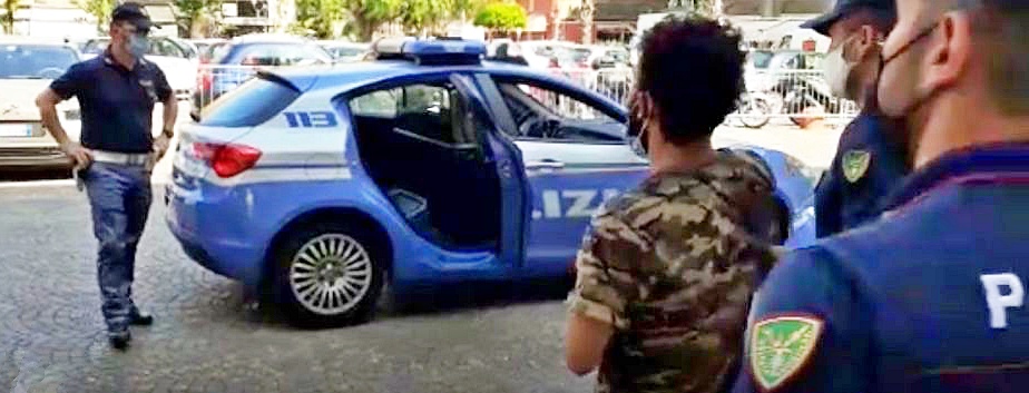 Accusati di aver commesso 68 furti in tre mesi: arrestato componente di una banda
