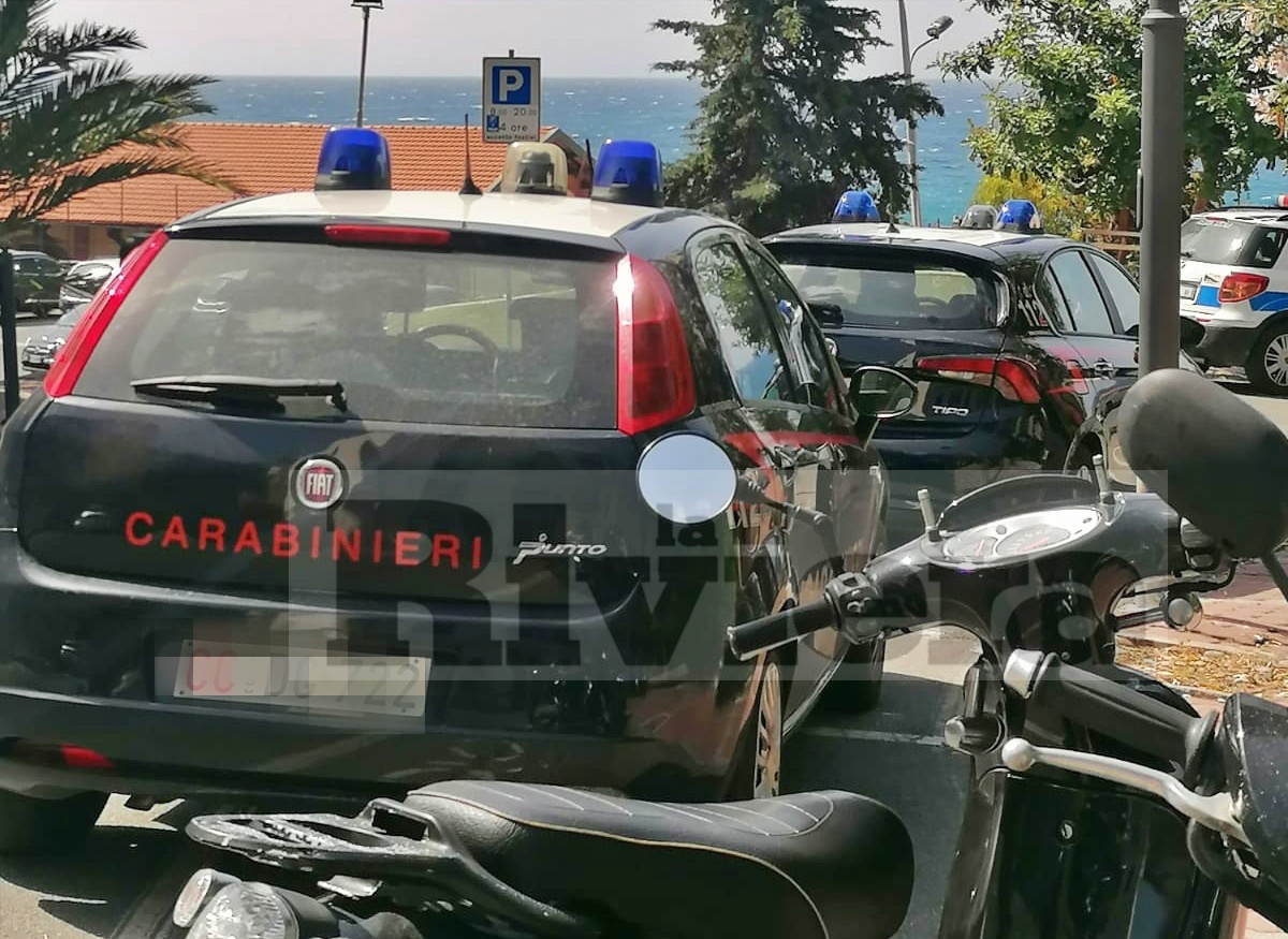 Polizia locale Carabinieri Ospedaletti _04