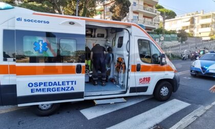 Donna urtata e buttata a terra da moto "pirata" in corso Marconi a Sanremo