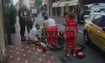 Agente rianima infartuato per strada grazie a manovre salvavita e defibrillatore pubblico