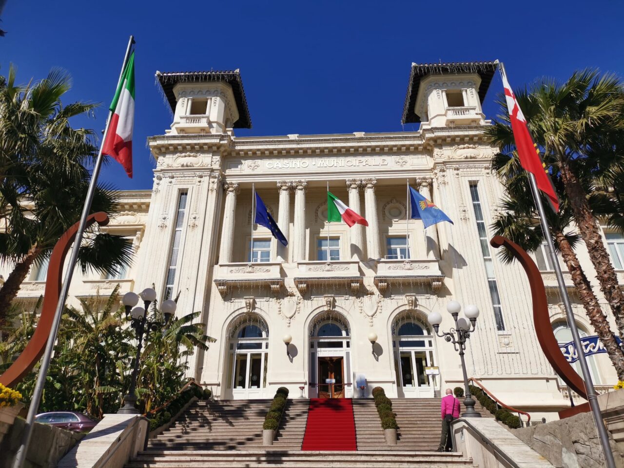 Obbligo di Super Green pass: il Casinò di Sanremo tiene riservato il dato dei sospesi