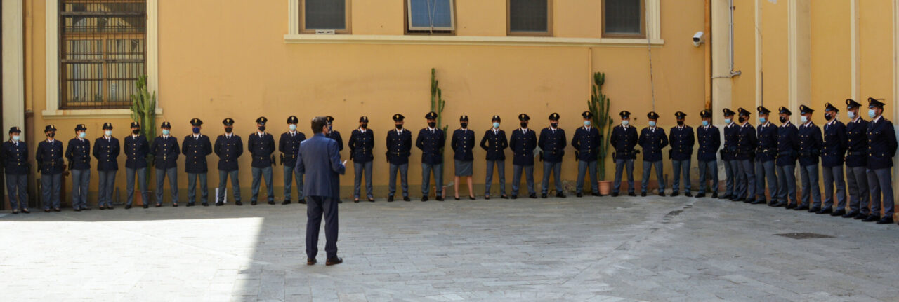 Questore accoglie 29 nuovi agenti in provincia