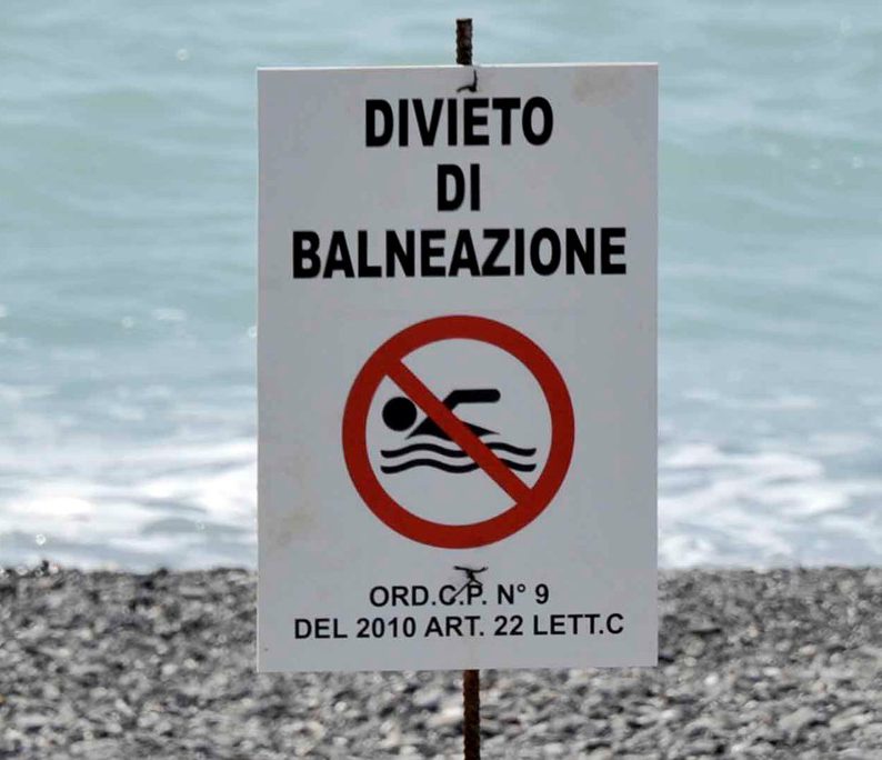Valori difformi: divieto di balneazione alla foce del rio Mortula