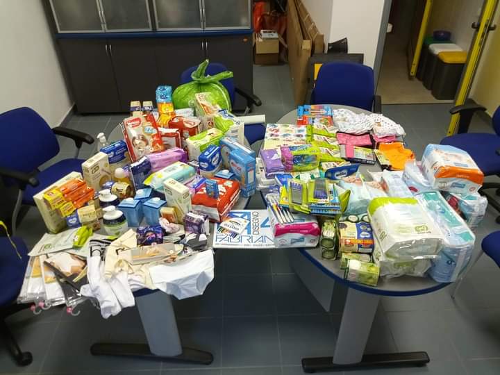 Anche la Giraffa a Rotelle in aiuto dei profughi afgani