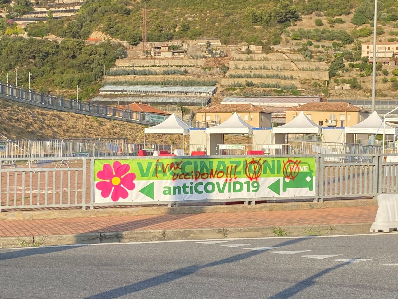 “Offesa a chi lavora per tutelare la salute dei cittadini”