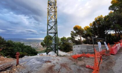 Tar della Liguria conferma demolizione della vecchia antenna di Radio Studio 105 ai Pini del Rosso