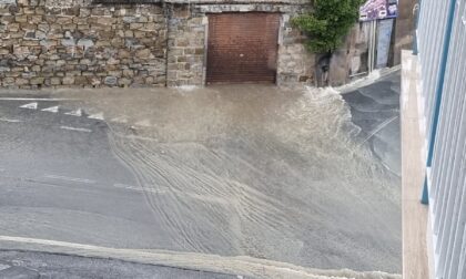 Fiume d'acqua in Via Solaro a Sanremo