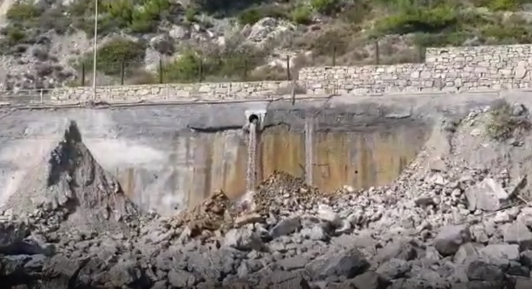 incompiuta infiltrazioni d'acqua