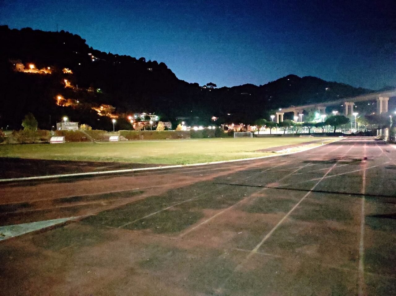 La Croce Azzurra ha installato un impianto di illuminazione al campo Zaccari