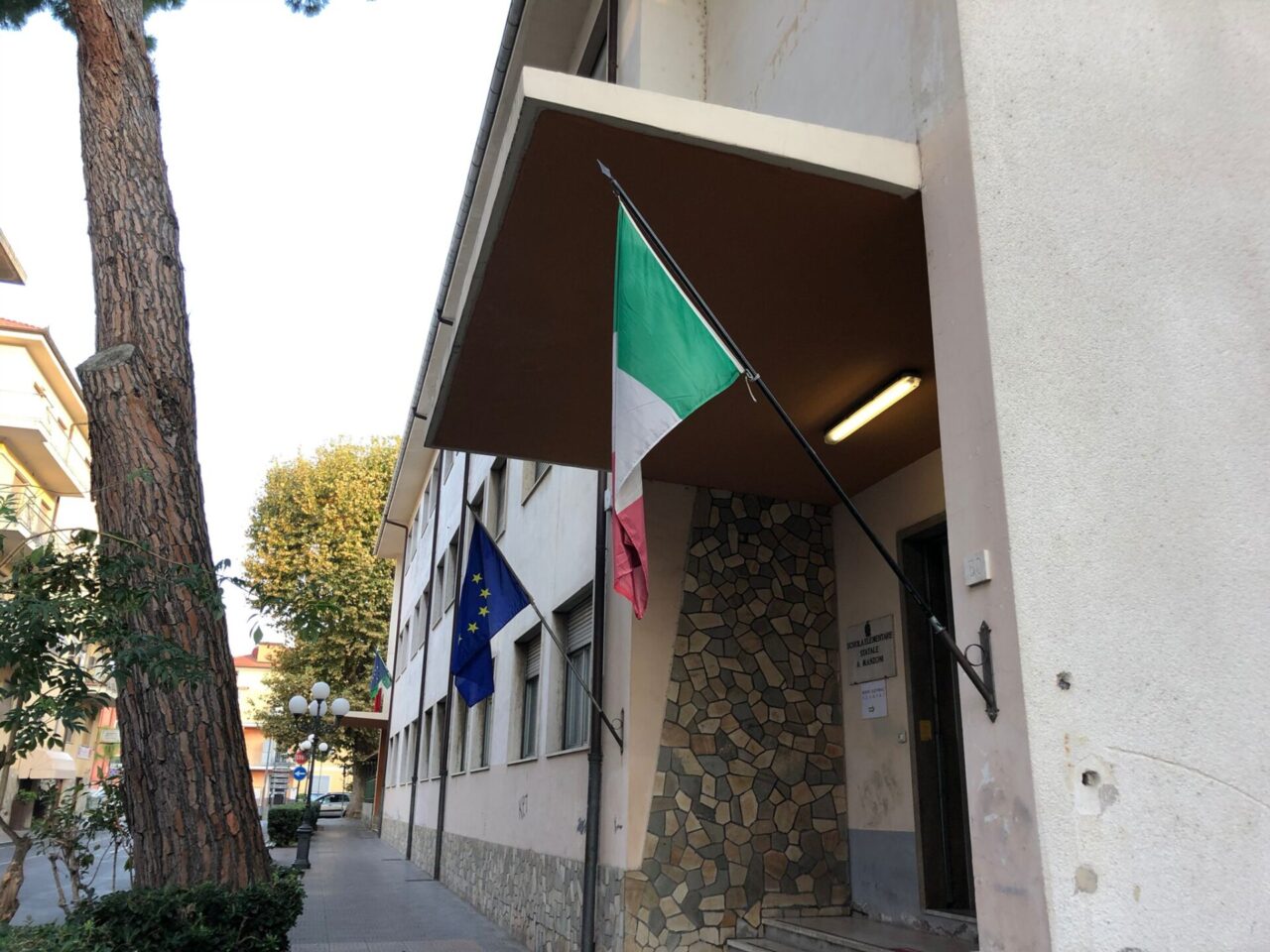 Diano Marina: il 22 maggio servizi comunali non operativi