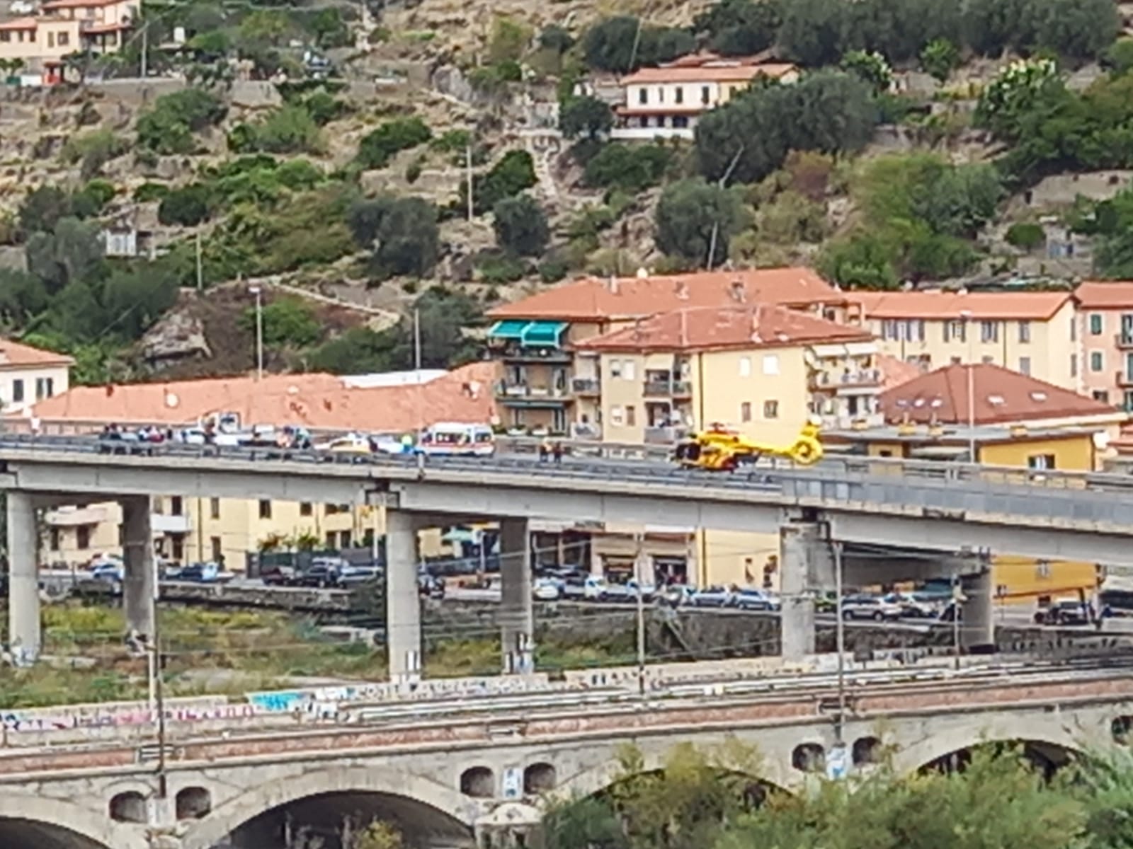 Incidente scooter auto cavalcavia Ventimiglia