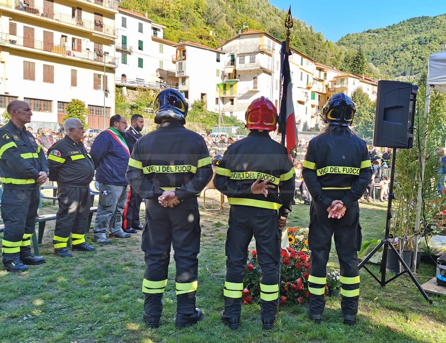 Vigili del fuoco funerali Andrea Pastor Pigna_04