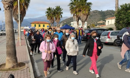 Tanti i partecipanti ieri a Vallecrosia alla camminata Lions pro lotta al diabete