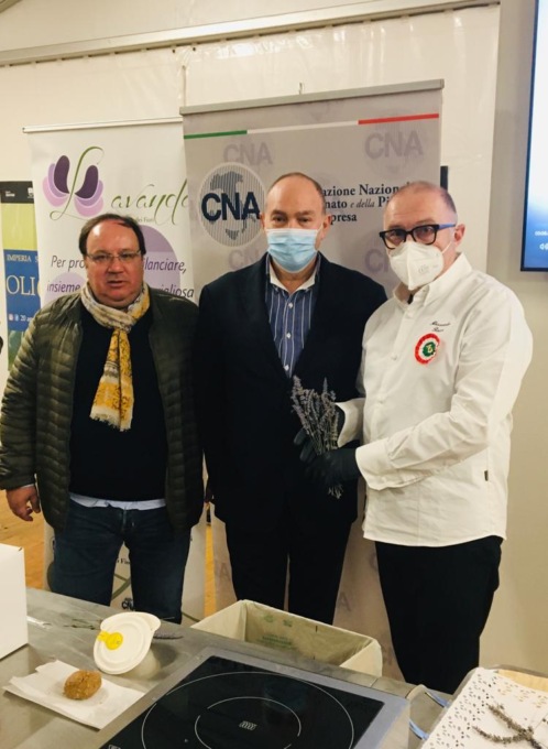 Il gusto della lavanda a OliOliva