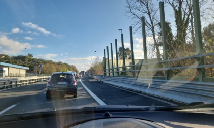 Incidente in autostrada, code in direzione Genova