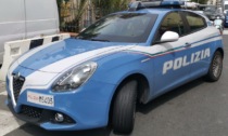 Ventimiglia: 4 migranti danneggiano il telone di un tir per espatriare in Francia