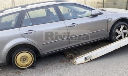 Sospese le rimozioni veicoli per il lavaggio strade