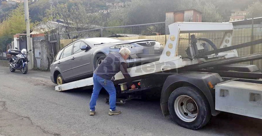 Rimozione automobili macchine abbandonate Ventimiglia_03