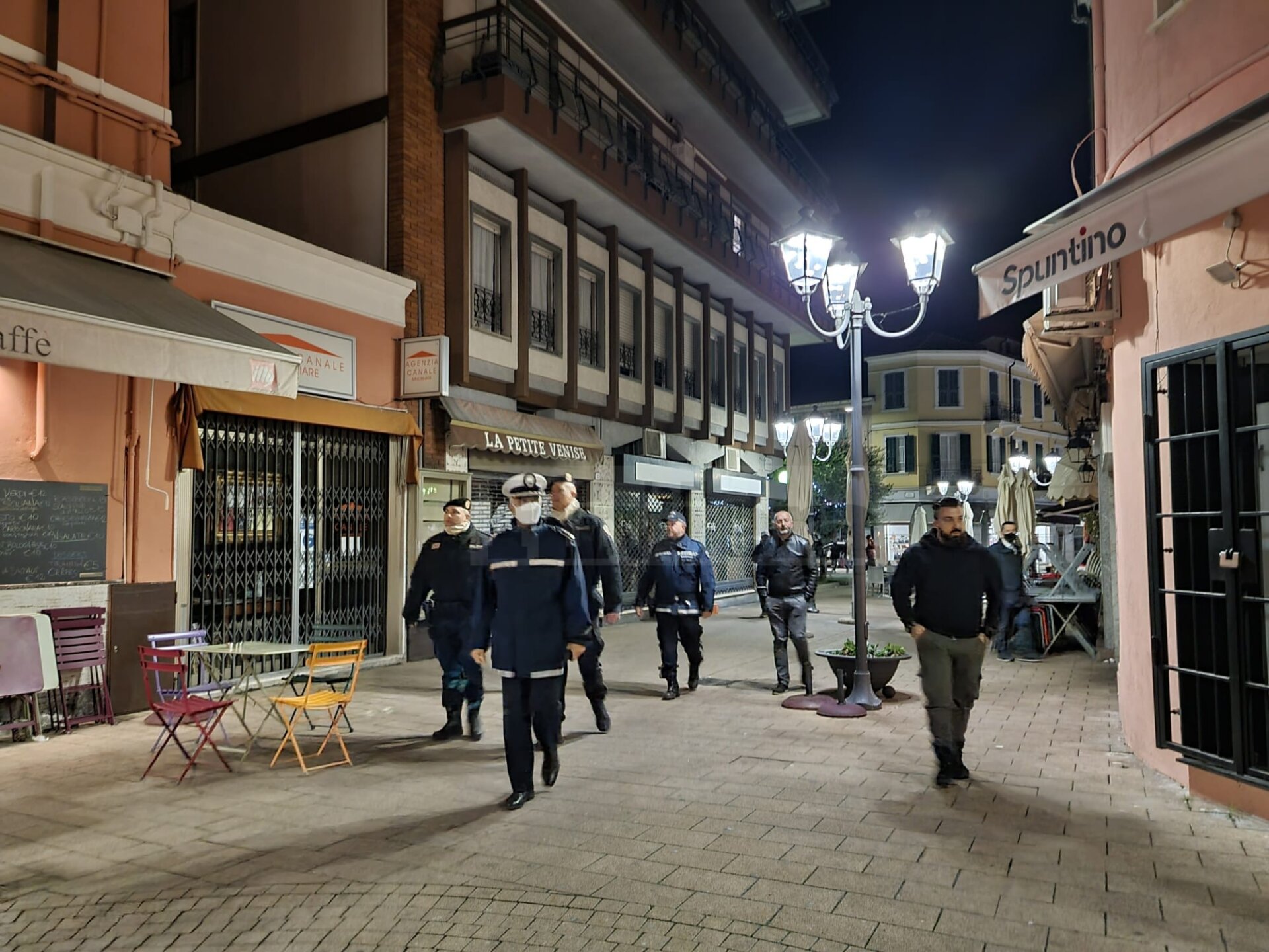 Ronde notturne Ventimiglia ottobre 2021 Gaetano Scullino migranti_02