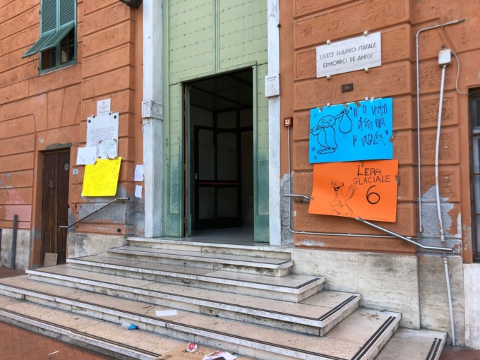 Gelo in aula: continua la protesta degli studenti