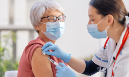 Al via le prenotazioni per il vaccino antinfluenzale e antiCovid