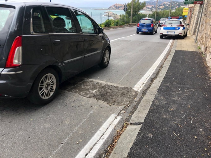 Imperia, spostato “il dosso della discordia” di via Serrati