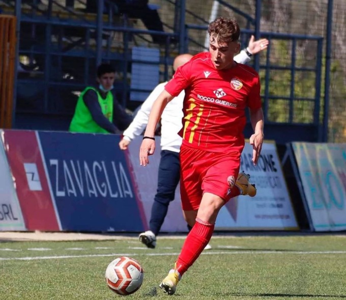 Lorenzo Losasso in prestito a Imperia