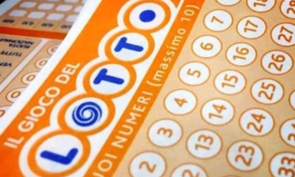 Dea bendata in Liguria: gioca 2 euro e vince 62mila euro al Lotto