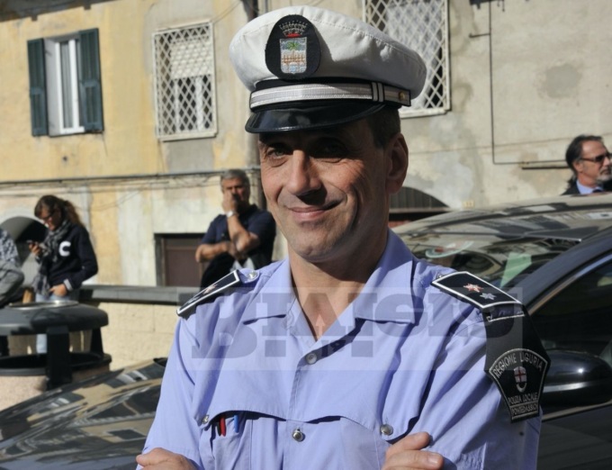 Pontedassio: non è vaccinato, comandante polizia locale sospeso dal Comune