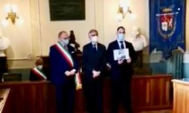 L'emozione del sindaco per la medaglia d'onore a Rocco Giammarino
