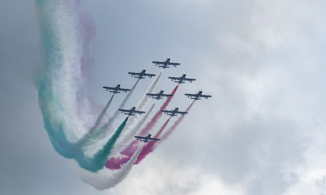 Frecce Tricolore e Amerigo Vespucci. Un weekend tra mare e cielo