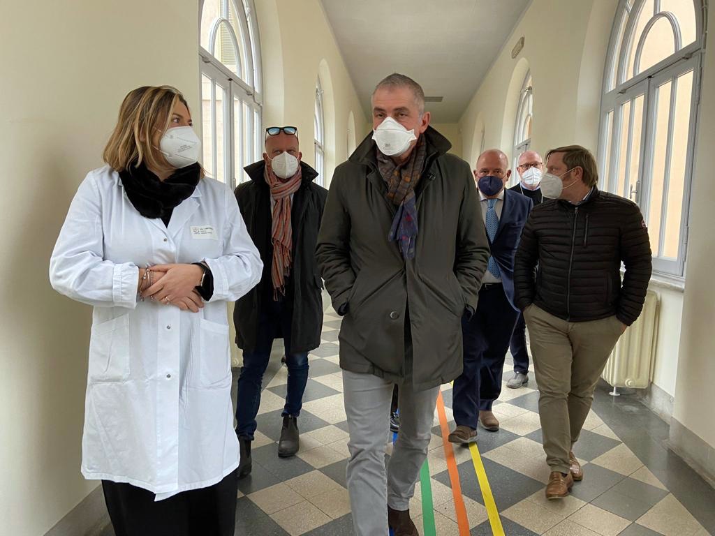 Visita sottosegretario Andrea Costa Salute ospedale Sanremo Asl 1 4 gennaio 2022_03