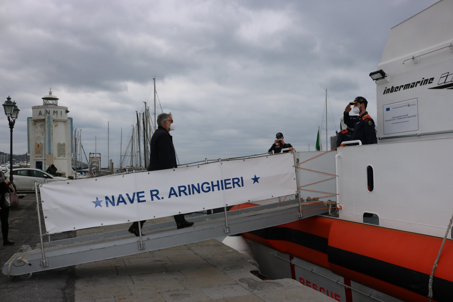 capitaneria di porto guardia costiera nave aringhieri sanremo_11