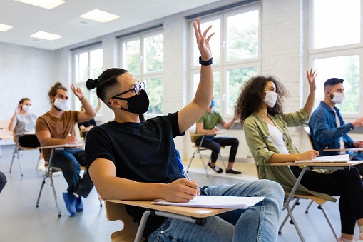 Iscrizioni aperte, come scegliere la scuola giusta?