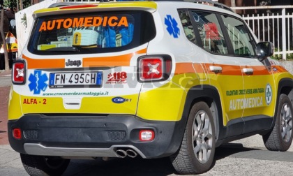 Esplode l'acqua del radiatore: automobilista ustionato sull'A10