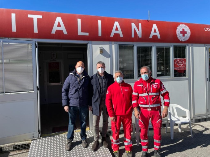 Tamponi antigenici rapidi con la Croce Rossa