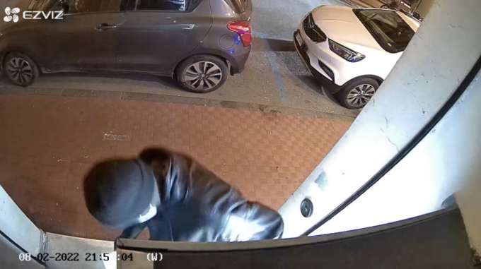 Nuovo tentativo di furto con scasso al negozio di cannabis light di Ventimiglia (2 video)