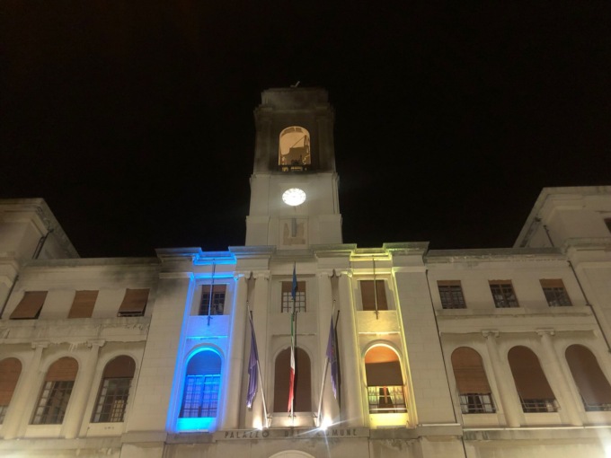 Comune di Imperia si colora con la bandiera ucraina