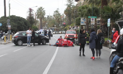 Scontro auto-scooter davanti alla vecchia stazione di Sanremo