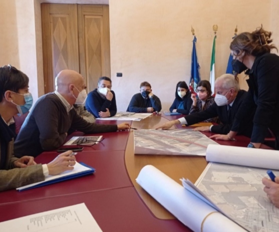 Incontro tra amministrazione e commercianti per pista ciclabile a Borgo San Moro