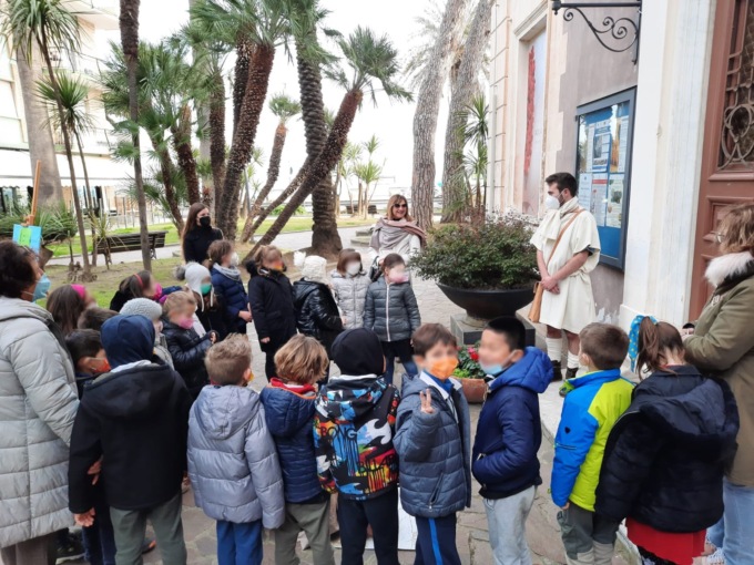 Bimbi giocano come gli antichi romani al Museo Civico