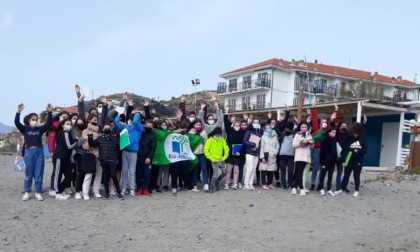 Bimbi di Riva Ligure a "scuola di mare" per la Bandiera Verde