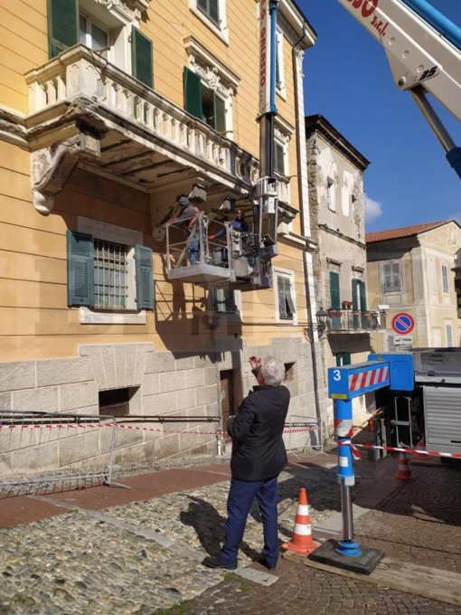 Interventi di messa in sicurezza nella caserma carabinieri di Ventimiglia Alta